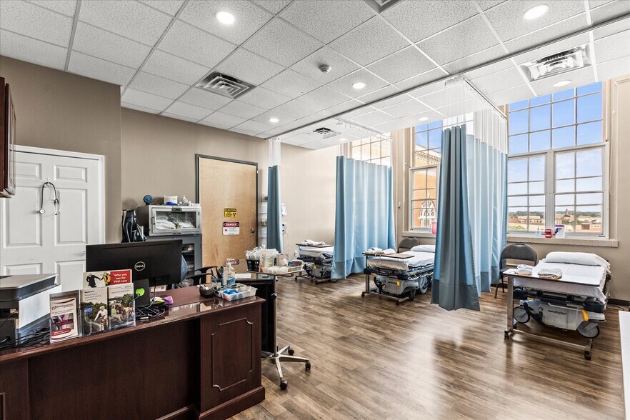 More Photos Of 195 Stock St, Hanover Medical For Sale