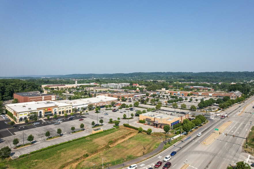 More Photos Of 301 Main St, Exton Unknown For Lease