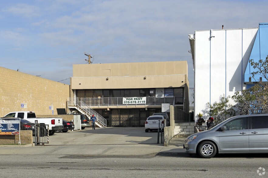 More Photos Of 335 W Arbor Vitae St, Inglewood Office For Lease