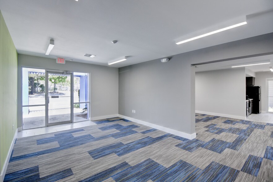 More Photos Of 239 SW 7th Ter, Gainesville Medical For Lease