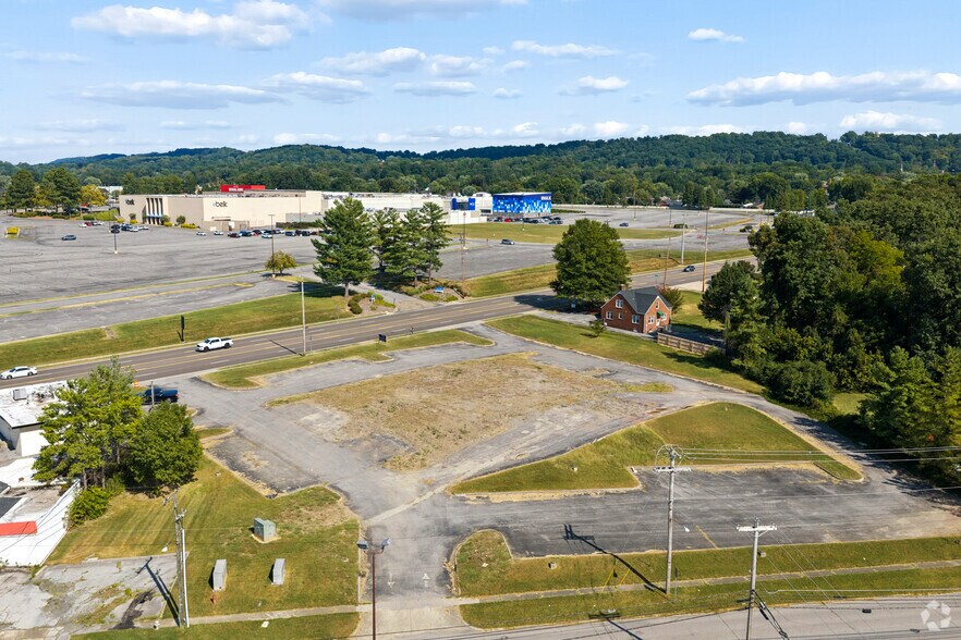Primary Photo Of 2060 Fort Henry Dr, Kingsport Land For Lease
