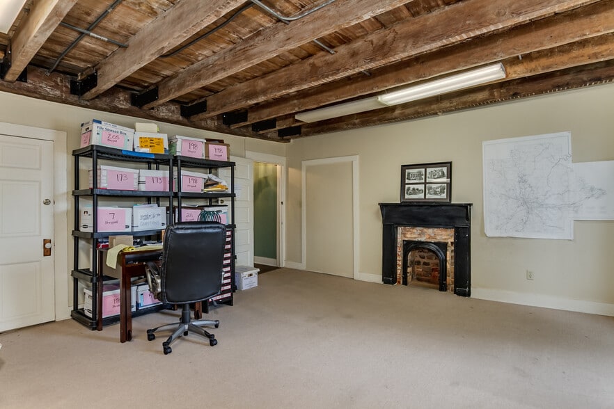 More Photos Of 2606 8th St, Tuscaloosa Office Residential For Sale