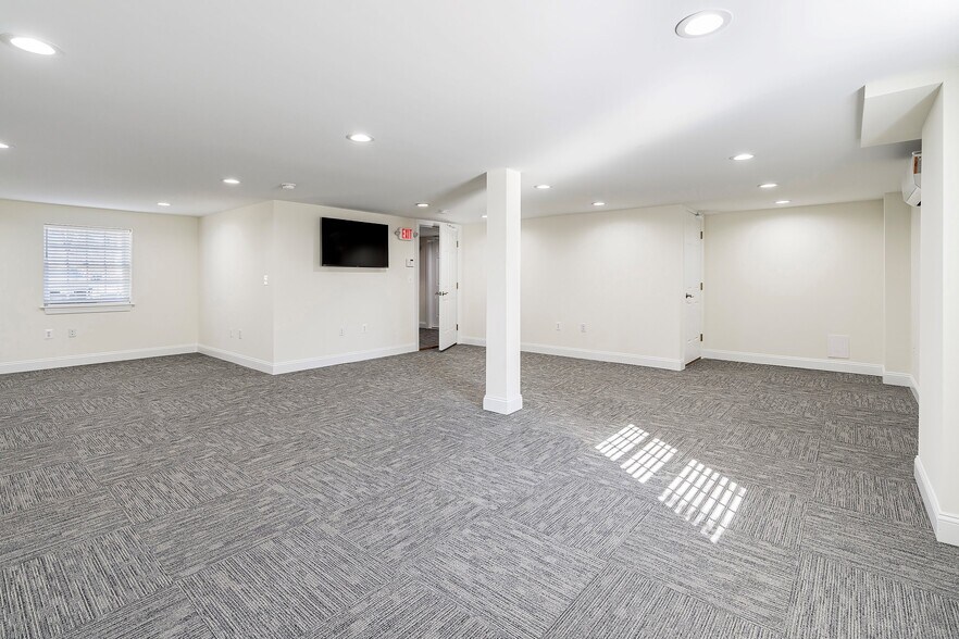 More Photos Of 121 Wells Mill Rd, Waretown Medical For Lease