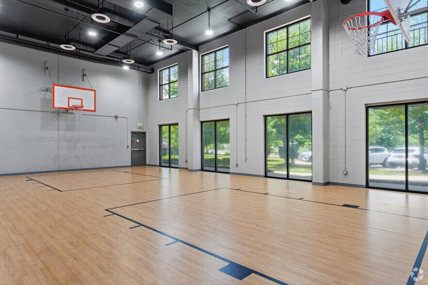 More Photos Of 9300 Lottsford Rd, Largo Apartments For Lease