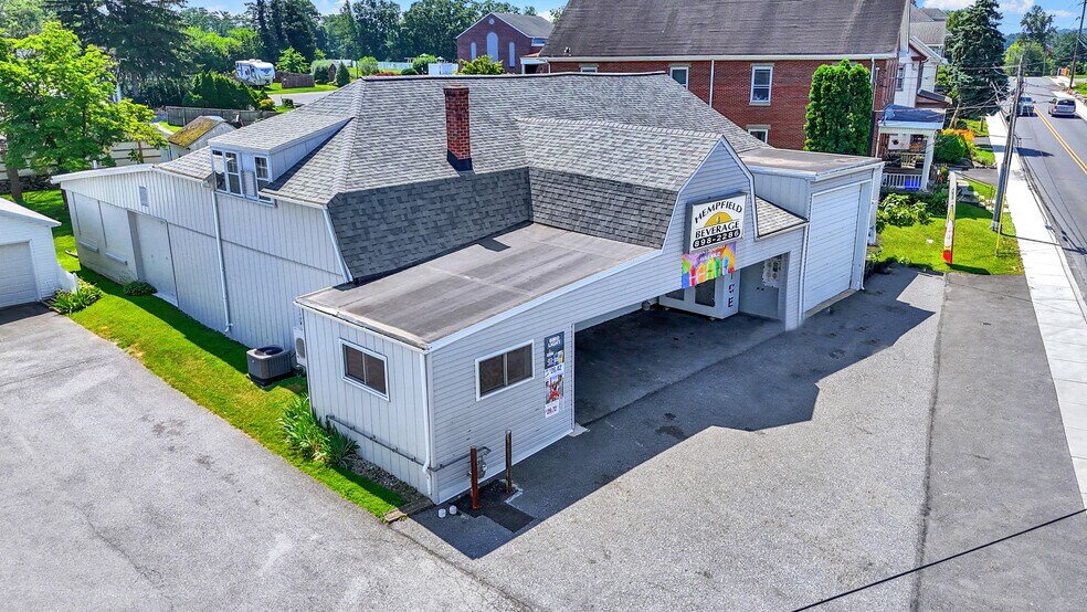 More Photos Of 121 Church St, Landisville Freestanding For Sale