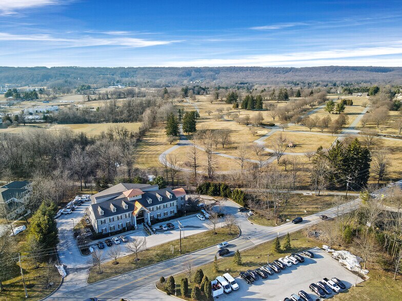 More Photos Of 110 N Phoenixville Pike, Malvern Office For Lease