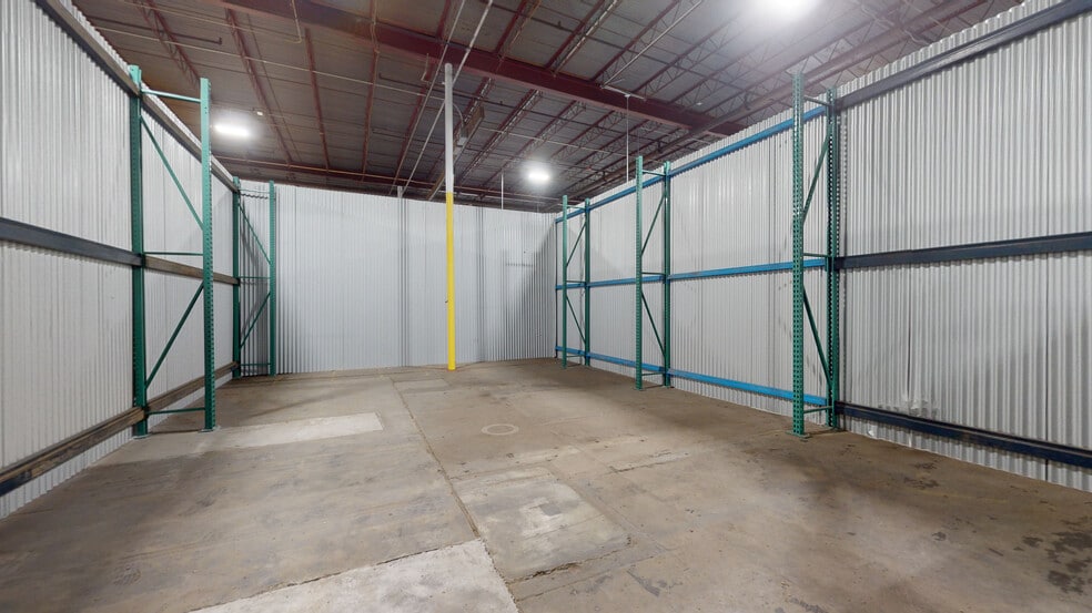 More Photos Of 1401 Greengrass Dr, Houston Warehouse For Lease