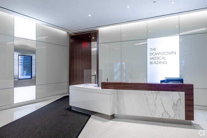 More Photos Of 156 William St, New York Medical For Lease
