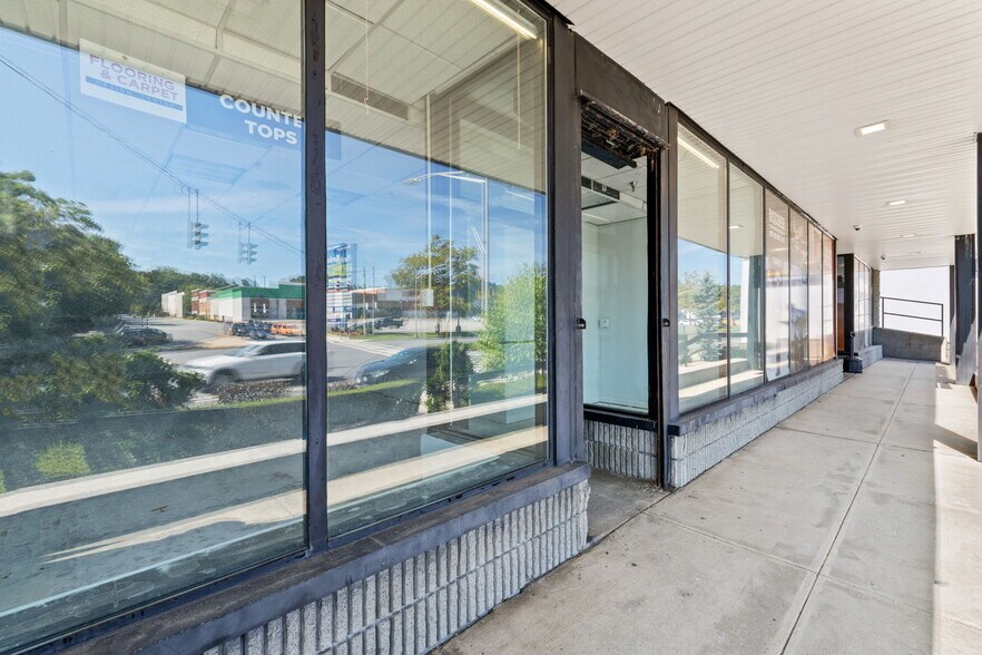 More Photos Of 2455 Central Park Ave, Yonkers Storefront Retail Office For Lease