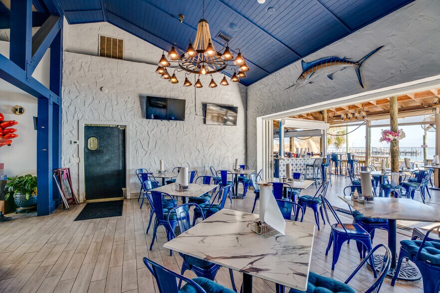 More Photos Of 1550 Indian River Dr, Sebastian Restaurant For Sale