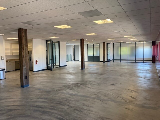 More Photos Of 611-623 Santa Cruz Ave, Menlo Park Office Residential For Lease
