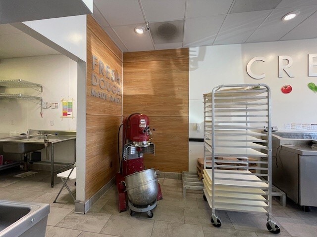 More Photos Of 741-747 E Monte Vista Ave, Vacaville Restaurant For Lease