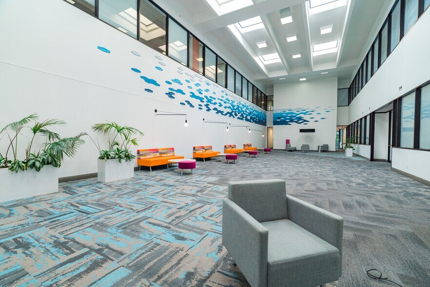 More Photos Of 206 Wild Basin Rd, Austin Office For Lease