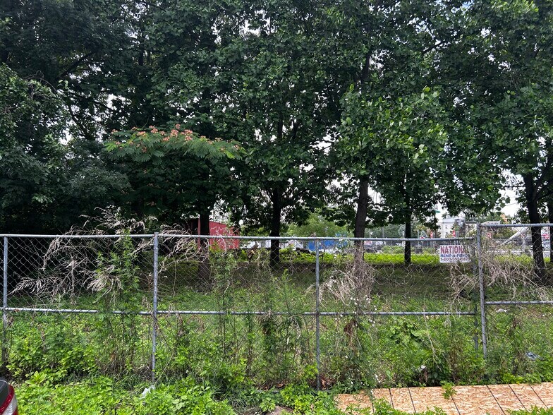 More Photos Of 212 W Diamond St, Philadelphia Land For Sale