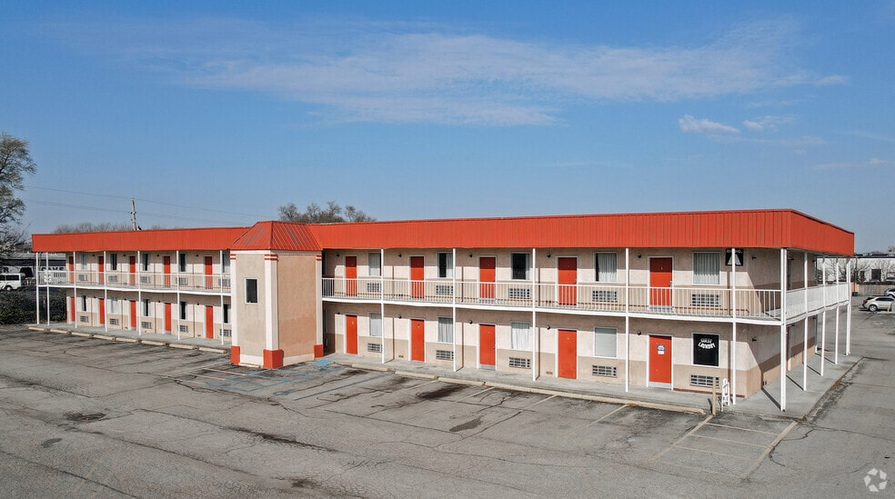 Primary Photo Of 8850 E 21st St, Indianapolis Hotel For Sale