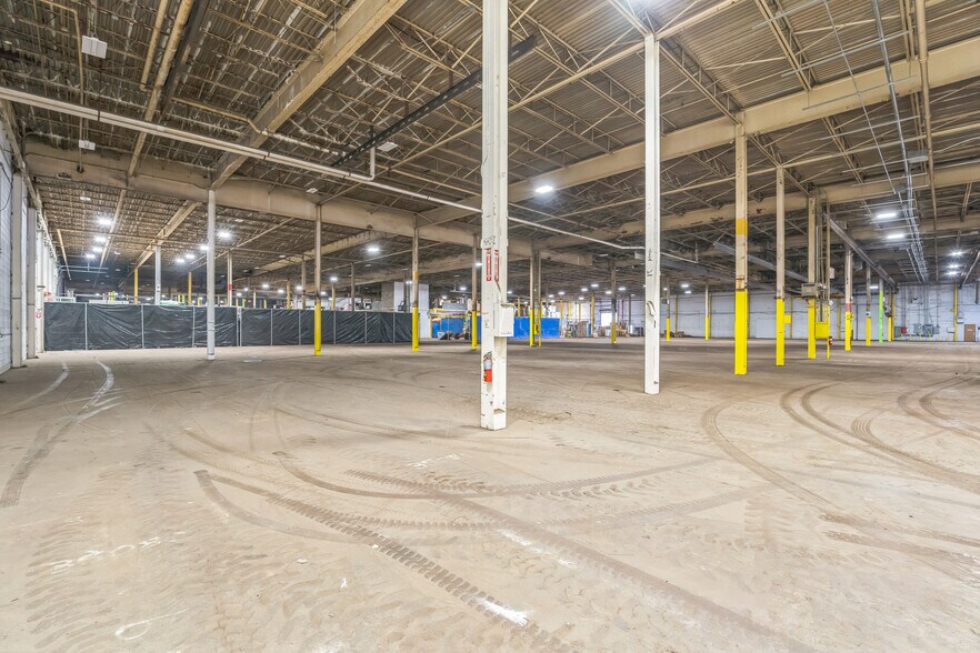 More Photos Of 225 Lincoln Hwy, Fairless Hills Industrial For Sale