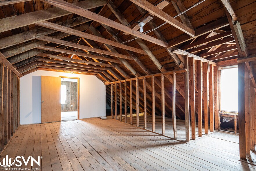 More Photos Of 331 Versailles Rd, Frankfort Office For Sale