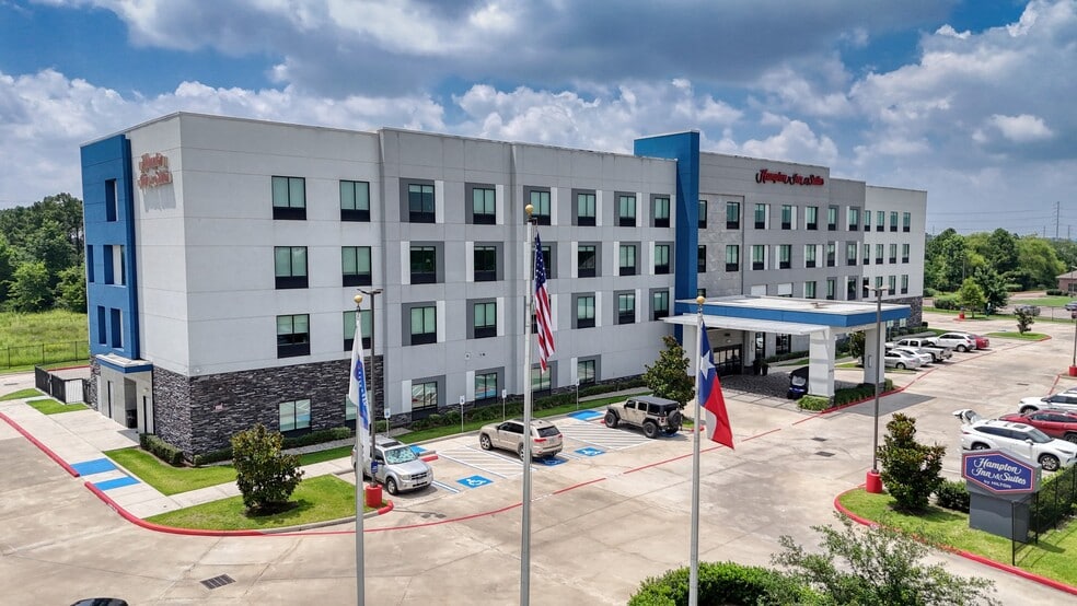 Primary Photo Of 14120 Karissa Ct, Houston Hotel For Sale