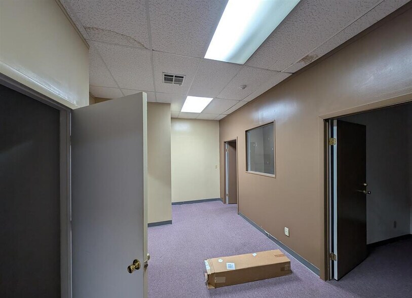 More Photos Of 7501 N University St, Peoria General Retail For Lease