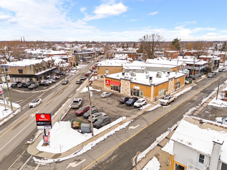 More Photos Of 150 Boul Des Bois-Francs S, Victoriaville Freestanding For Lease