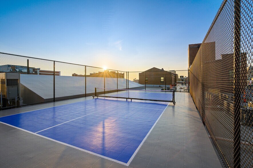 More Photos Of 1717 Olive St, Saint Louis Apartments For Lease