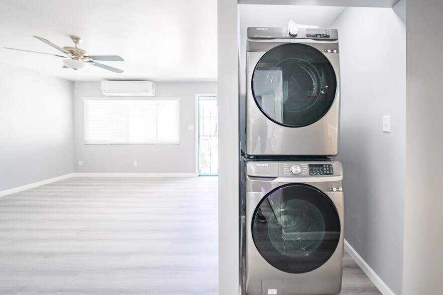 More Photos Of 4140 48th St, San Diego Apartments For Sale