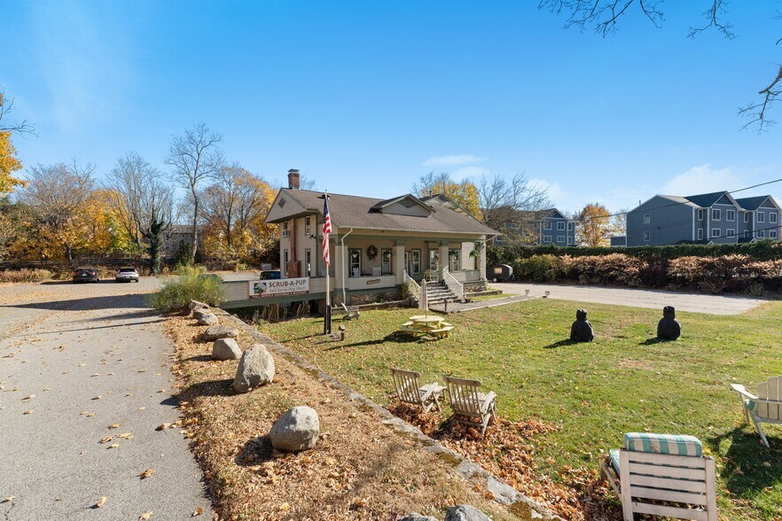 More Photos Of 4372 Post Rd, East Greenwich Office Residential For Sale