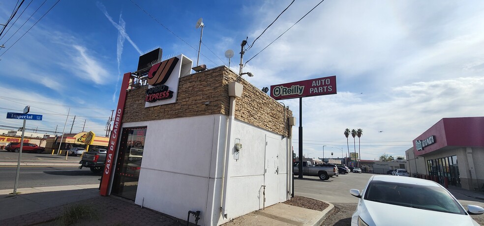 More Photos Of 311 Imperial Ave, Calexico Freestanding For Sale