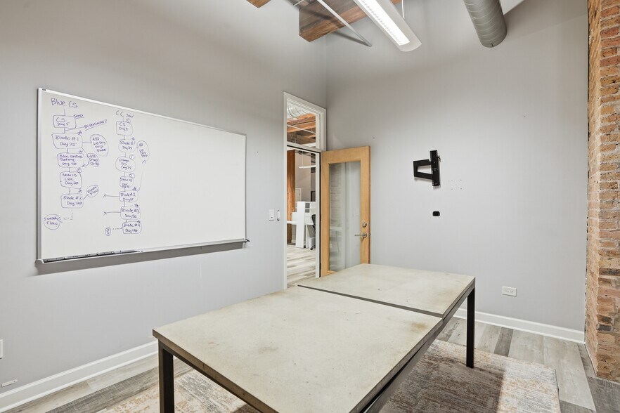 More Photos Of , Chicago Office For Sale