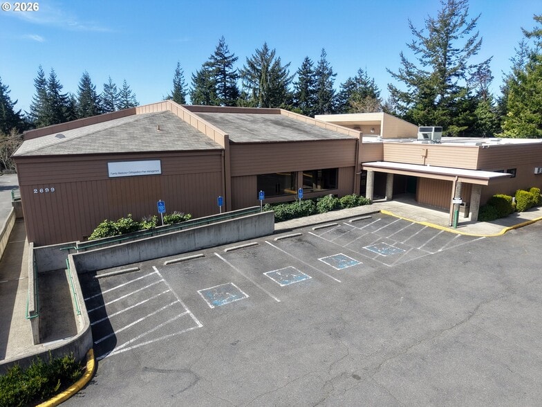 More Photos Of , Coos Bay Office For Sale