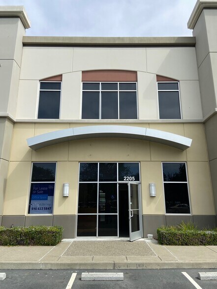 More Photos Of 2205 Harbor Bay Pky, Alameda Research And Development For Sale