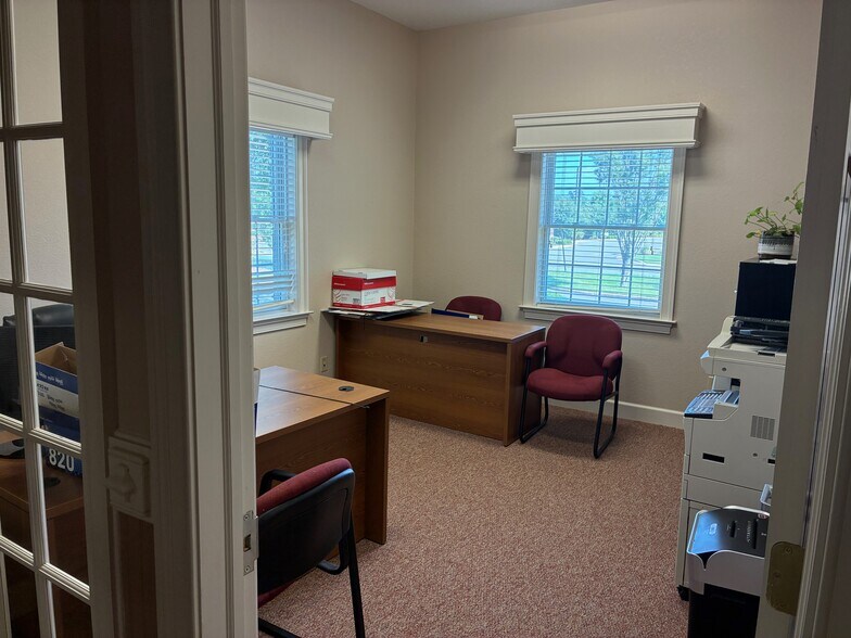 More Photos Of 1880 W City Dr, Elizabeth City Medical For Sale