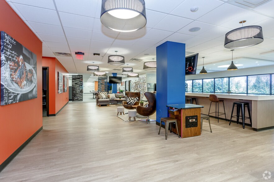 More Photos Of 10881 Lowell Ave, Overland Park Unknown For Lease