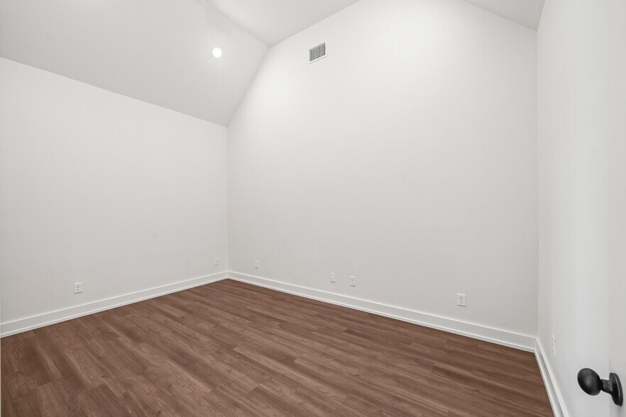 More Photos Of 8922 County Road 6820, Lubbock Warehouse For Lease