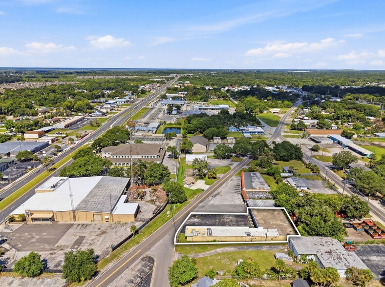 More Photos Of 1122 Lake Dr, Cocoa Storefront Retail Office For Sale