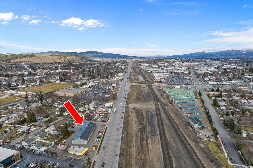 More Photos Of 8615 E Trent Ave, Spokane Valley Auto Repair For Sale