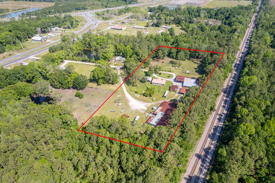 More Photos Of 2856 NE 187th St, Starke Manufacturing For Sale