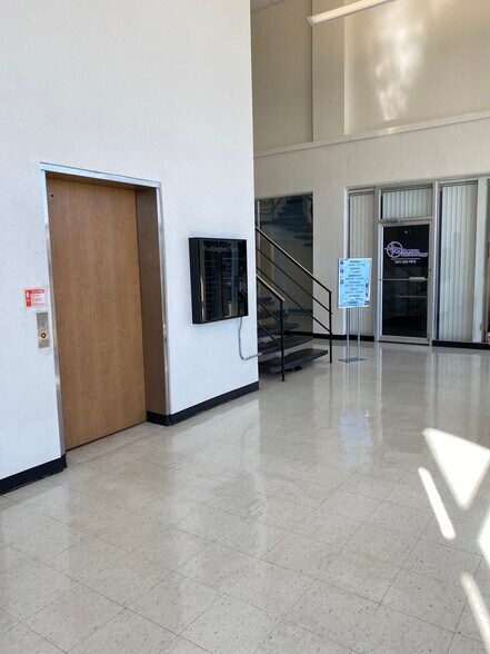 More Photos Of 3880 S Washington Ave, Titusville Office For Lease