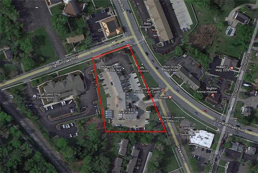 More Photos Of 506-522 E Grand River Ave, Brighton Freestanding For Lease