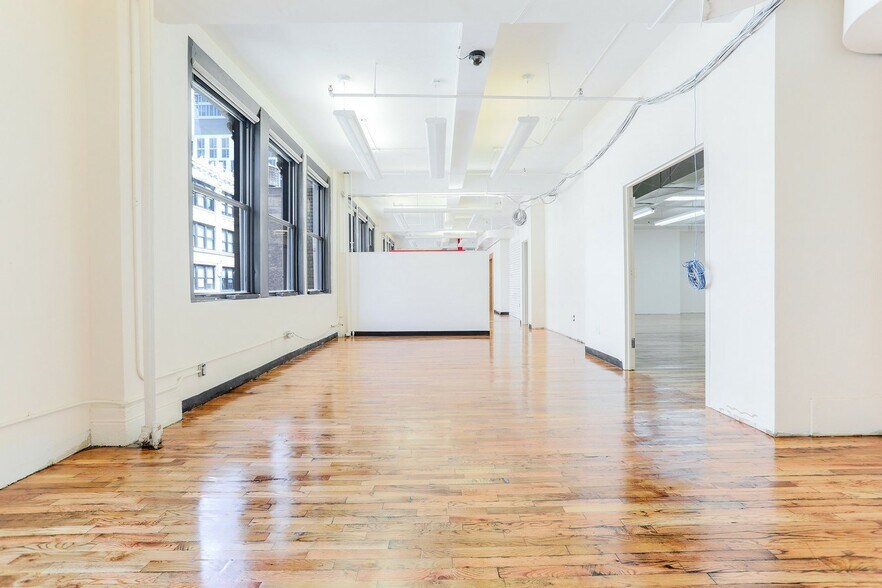 More Photos Of 134 W 29th St, New York Office For Sale