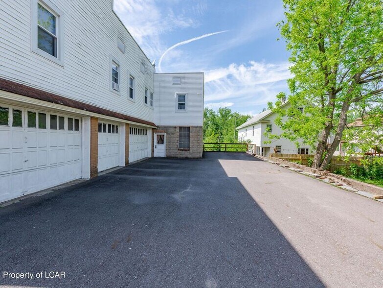 More Photos Of 310 E Main St, Nanticoke Apartments For Sale