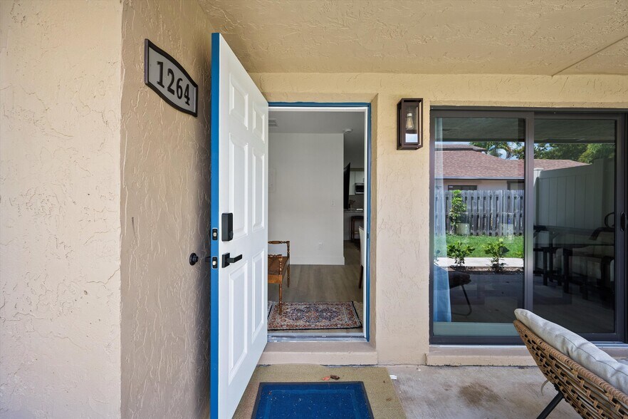 More Photos Of 1262 The 12th Fairway, Wellington Apartments For Sale