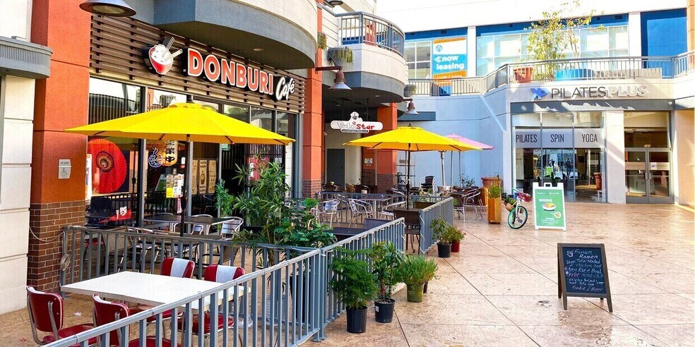 More Photos Of 245 Pine Ave, Long Beach Storefront For Lease