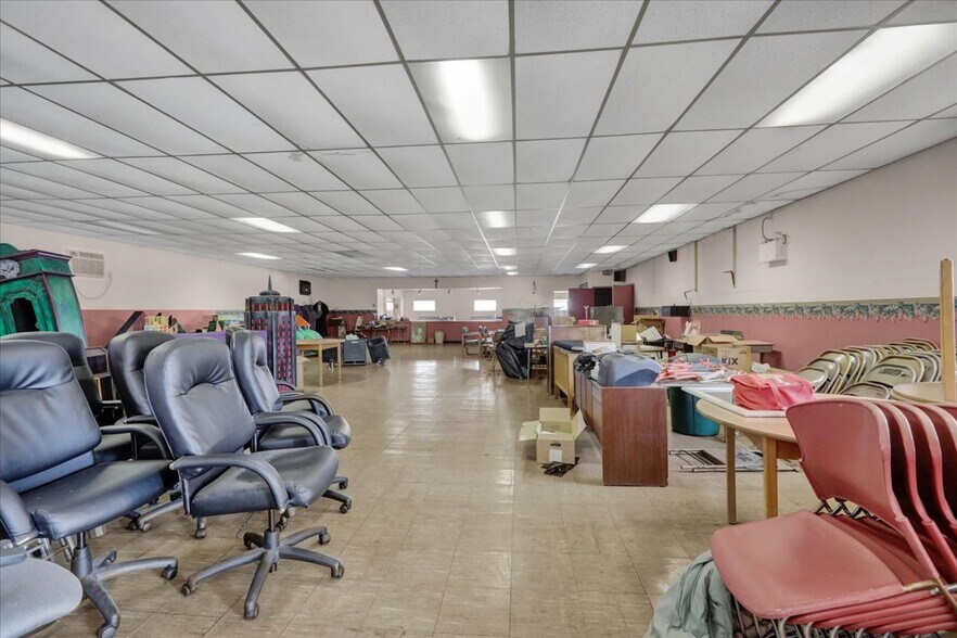 More Photos Of 301 Heffner St, Minersville Specialty For Sale