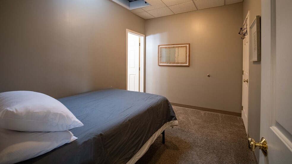 More Photos Of 113 N Broadway, Rochester Storefront Retail Residential For Sale