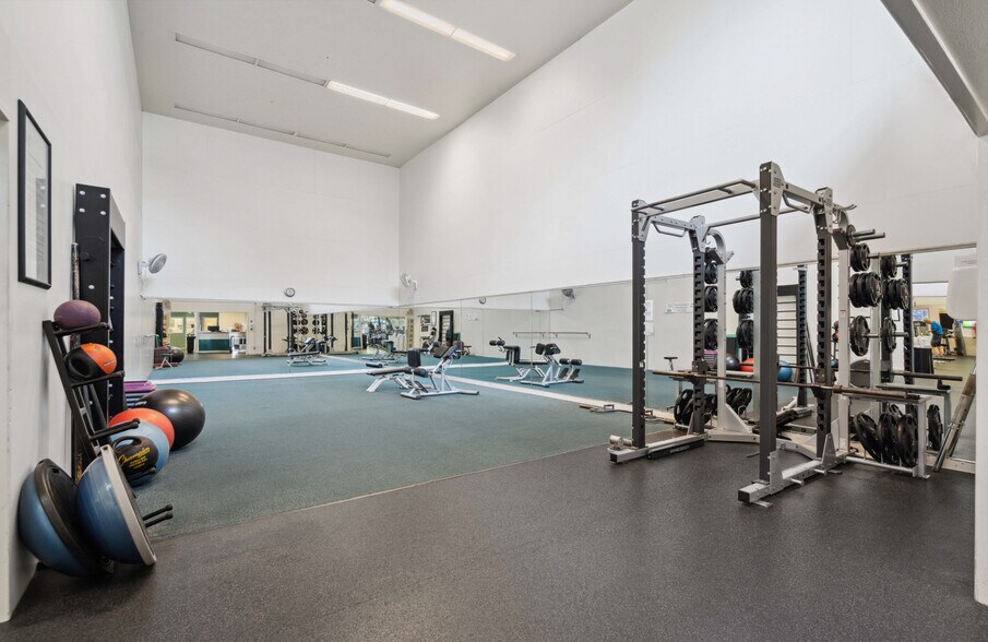 More Photos Of 200 Packet Landing Rd, Alameda Health Club For Sale