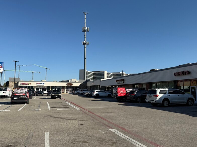 Primary Photo Of 1820 W Mockingbird Ln, Dallas Unknown For Lease