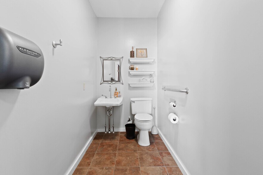 More Photos Of 62 Empire Blvd, Rochester Medical For Sale