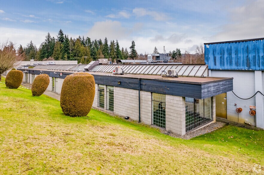 More Photos Of 8130-8190 Winston St, Burnaby Warehouse For Lease