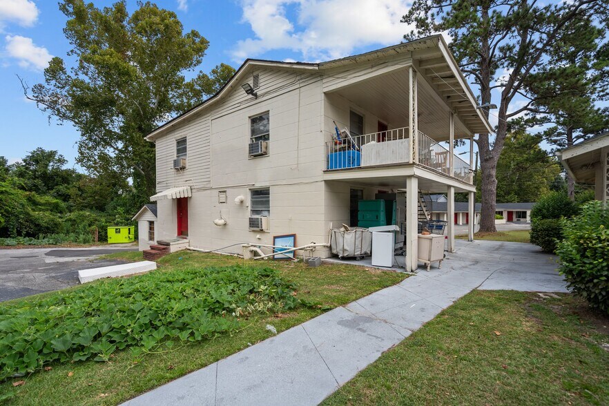 More Photos Of 2929 Market St, Wilmington Land For Sale